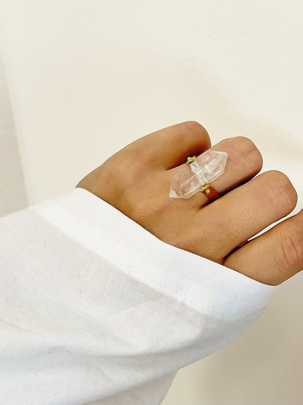 Pozłacana obrączka kamień górski talizman łączony na nity