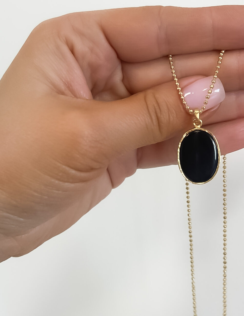 Naszyjnik w oprawie onyks NO. 2